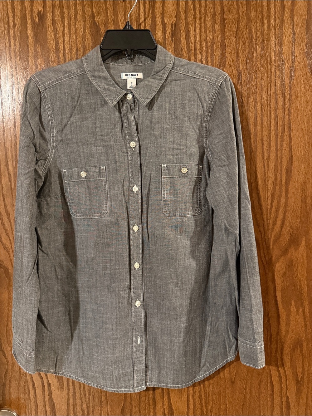 Old Navy Men's Gray Chambray Button-Down Shirt